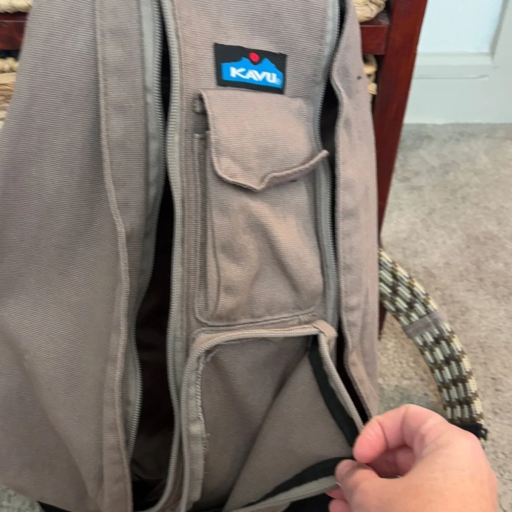 Kavu Tan Sling Backpack - Picture 3 of 4